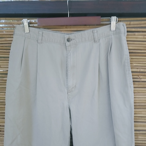 Dockers 32x29 Mens Light Khaki Pants - Picture 7 of 7